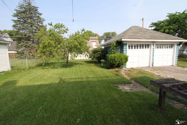 624 Waterloo Avenue, Monroe, MI 48161