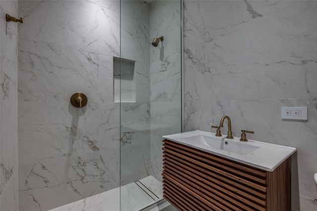 12002 Timberlake Court, Dallas, TX 75230