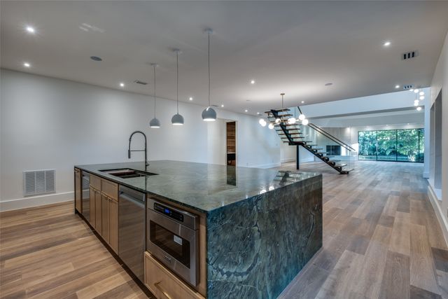 12002 Timberlake Court, Dallas, TX 75230
