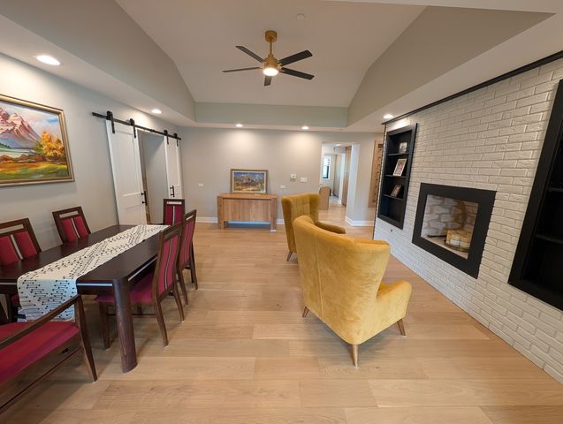 675 W Gilbert Road, Palatine, IL 60067