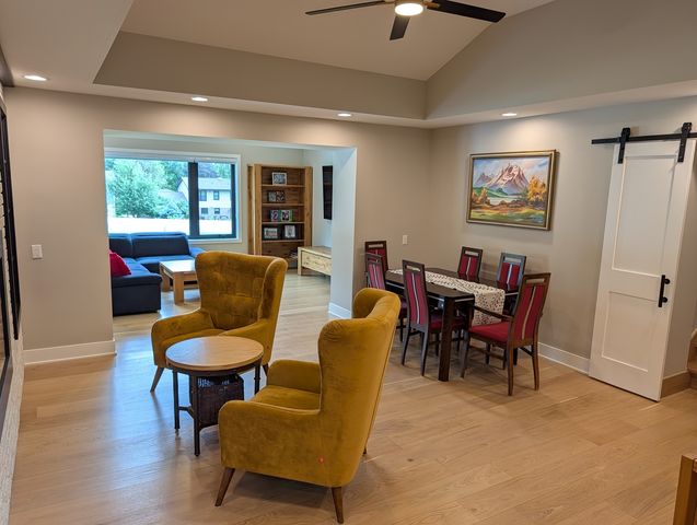 675 W Gilbert Road, Palatine, IL 60067