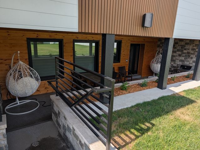 675 W Gilbert Road, Palatine, IL 60067