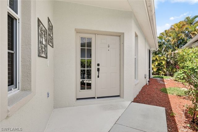 599 Crossfield CIR 35, Naples, FL 34104