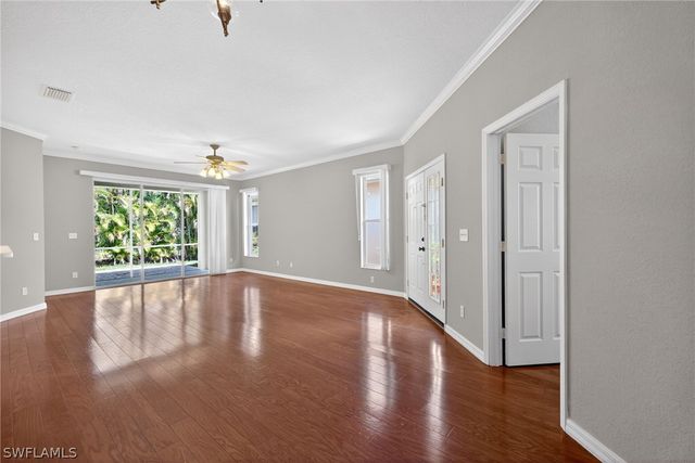 599 Crossfield CIR 35, Naples, FL 34104