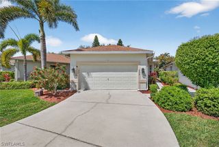599 Crossfield CIR 35, Naples, FL 34104