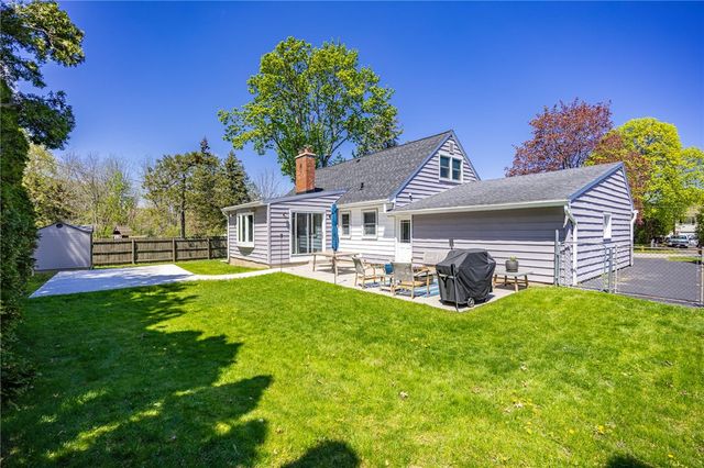 341 Churchill Drive, Greece, NY 14616