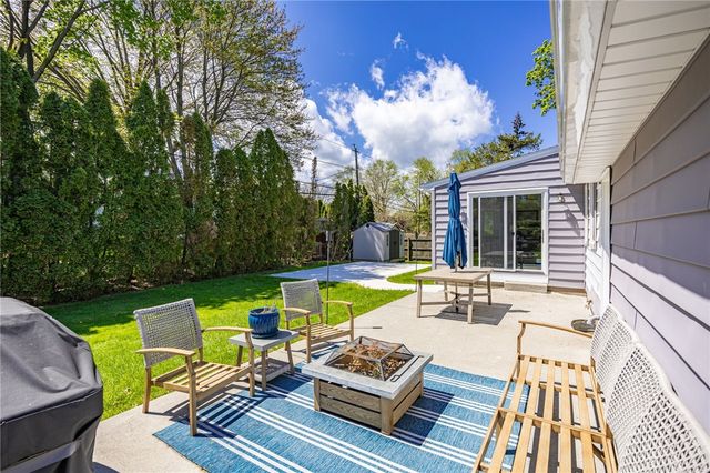 341 Churchill Drive, Greece, NY 14616