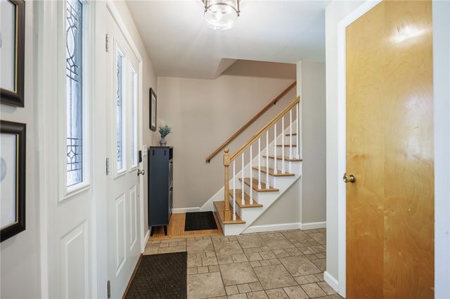 341 Churchill Drive, Greece, NY 14616