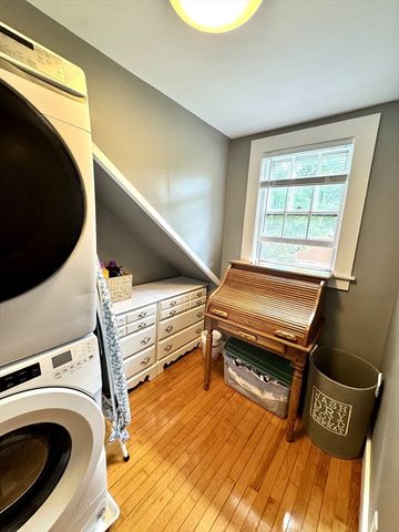 43 White Oaks Rd, Laconia, NH 03246