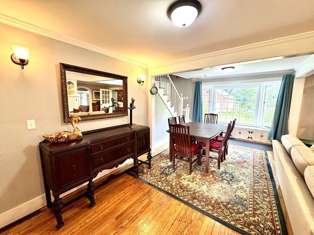 43 White Oaks Rd, Laconia, NH 03246