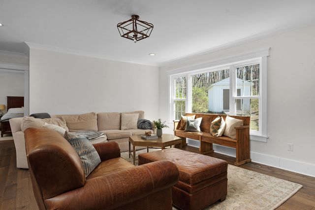 1022 River Bend Road, Chattanooga, TN 37419