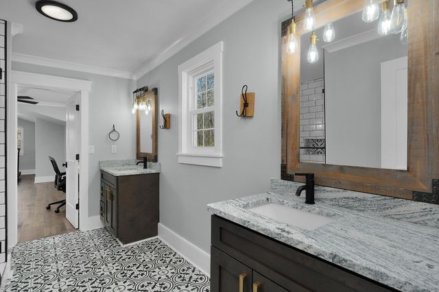 1022 River Bend Road, Chattanooga, TN 37419