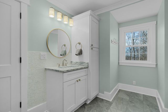 1022 River Bend Road, Chattanooga, TN 37419