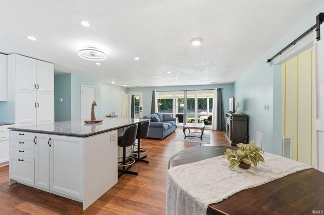 6521 Donna Drive, Fort Wayne, IN 46819