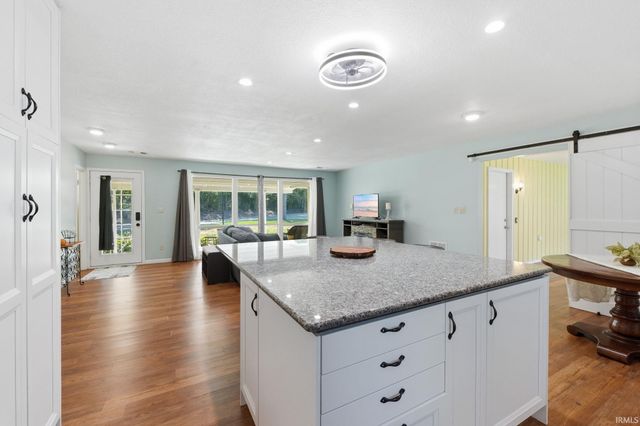 6521 Donna Drive, Fort Wayne, IN 46819