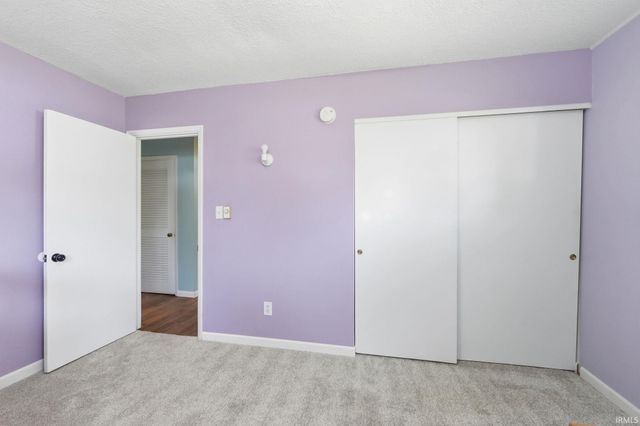 6521 Donna Drive, Fort Wayne, IN 46819