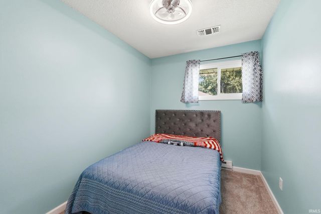 6521 Donna Drive, Fort Wayne, IN 46819