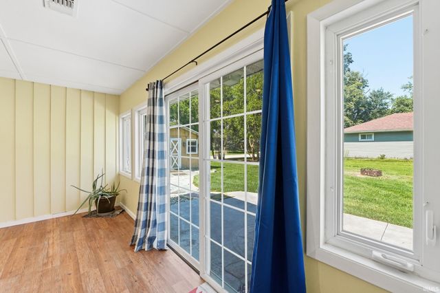 6521 Donna Drive, Fort Wayne, IN 46819