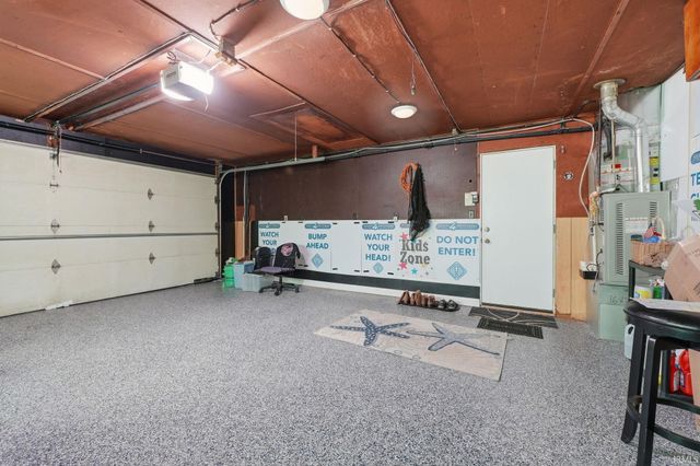 6521 Donna Drive, Fort Wayne, IN 46819
