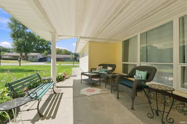 6521 Donna Drive, Fort Wayne, IN 46819