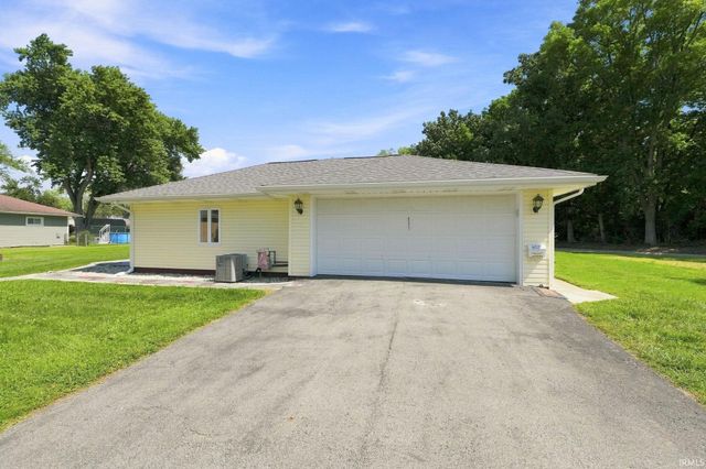 6521 Donna Drive, Fort Wayne, IN 46819