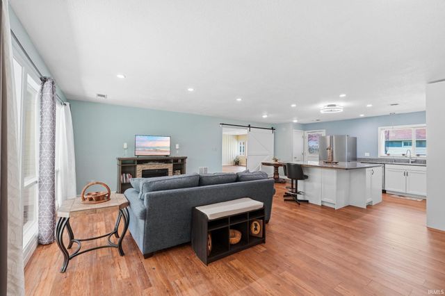 6521 Donna Drive, Fort Wayne, IN 46819