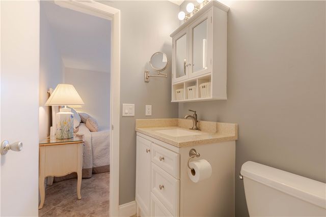 25 Vista Gardens Trail 201, Vero Beach, FL 32962