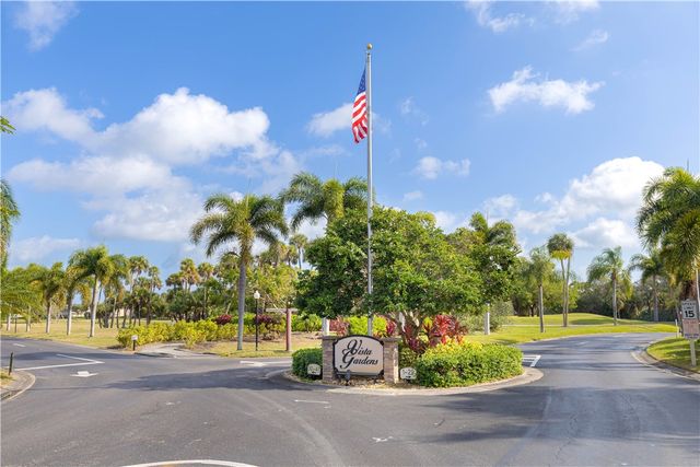 25 Vista Gardens Trail 201, Vero Beach, FL 32962