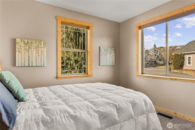 3765 Lovell Road, Wenatchee, WA 98801