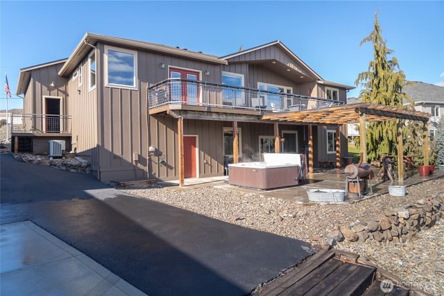 3765 Lovell Road, Wenatchee, WA 98801