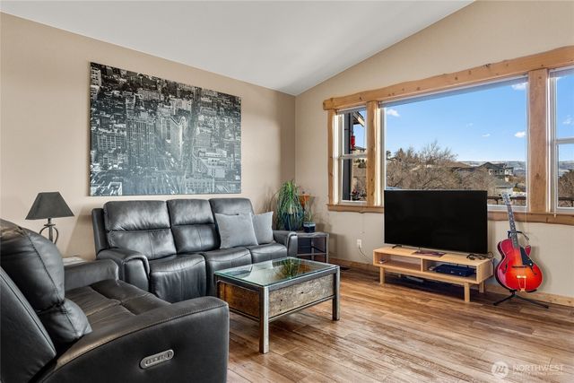 3765 Lovell Road, Wenatchee, WA 98801