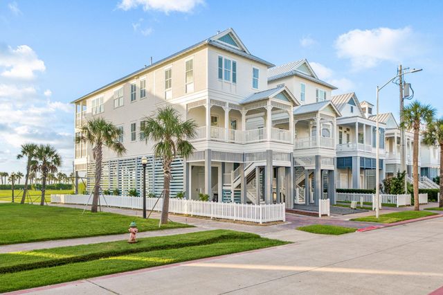 2602 E Seaside Drive, Galveston, TX 77550