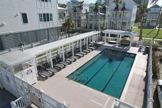 2602 E Seaside Drive, Galveston, TX 77550