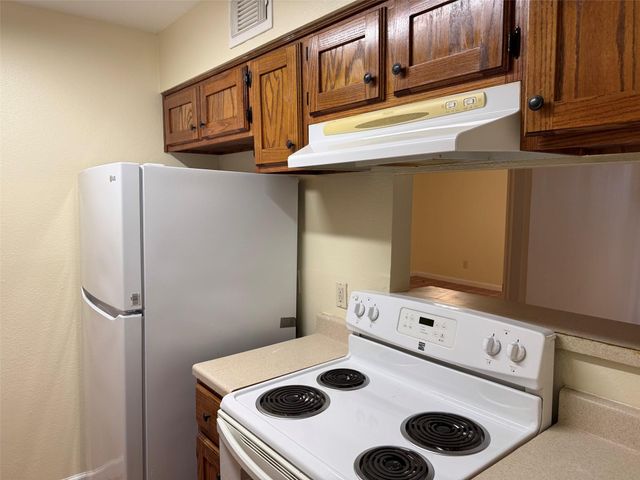 8419 Hearth Drive 1, Houston, TX 77054