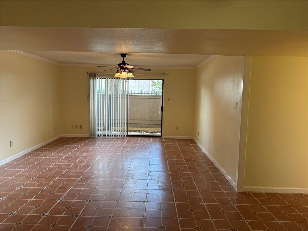 8419 Hearth Drive 1, Houston, TX 77054