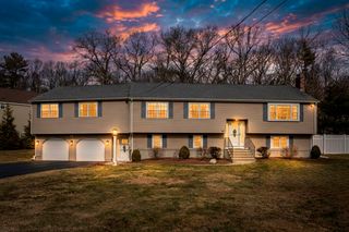 32 Ohlson Circle, Medway, MA 02053