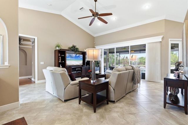 6123 90TH AVENUE CIRCLE E, Parrish, FL 34219