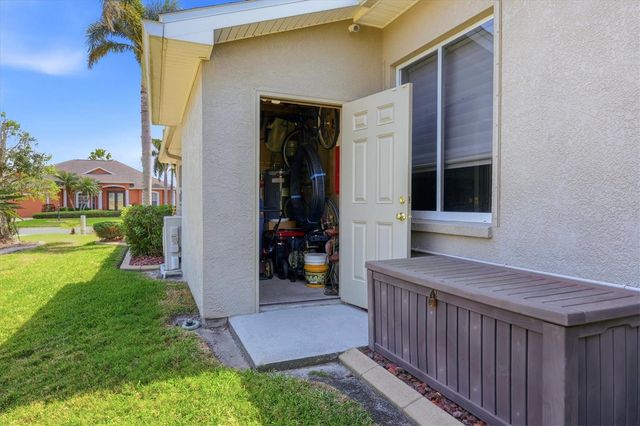 6123 90TH AVENUE CIRCLE E, Parrish, FL 34219