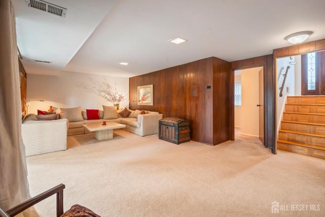 3 Vauxhall Road, East Brunswick, NJ 08816