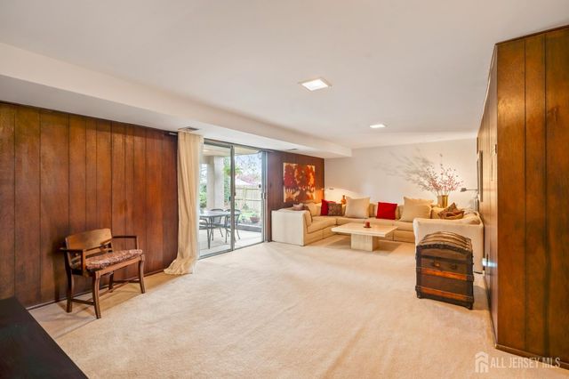 3 Vauxhall Road, East Brunswick, NJ 08816