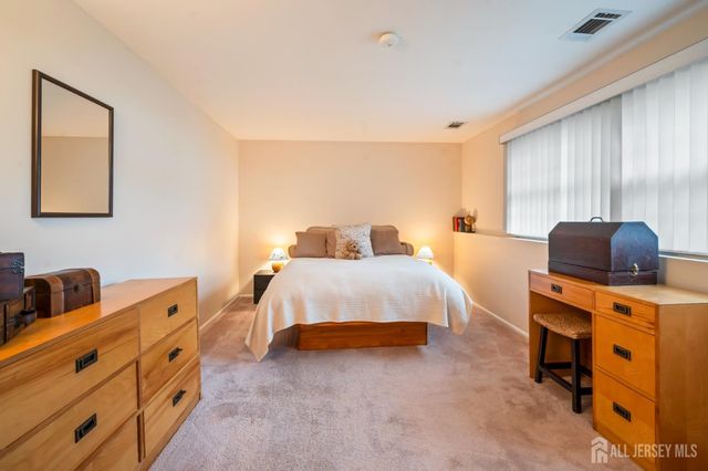 3 Vauxhall Road, East Brunswick, NJ 08816