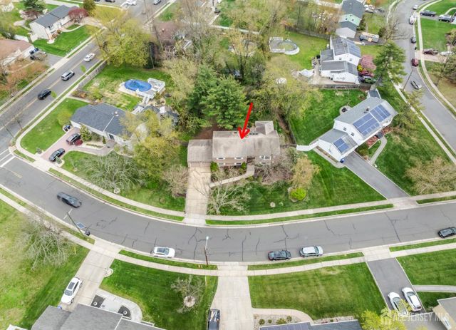 3 Vauxhall Road, East Brunswick, NJ 08816