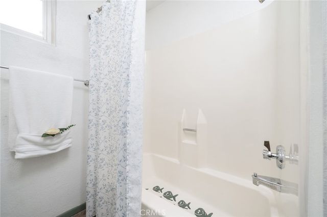 9771 Kaiser Court, Fontana, CA 92335
