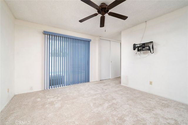 9771 Kaiser Court, Fontana, CA 92335