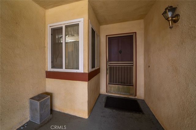 9771 Kaiser Court, Fontana, CA 92335