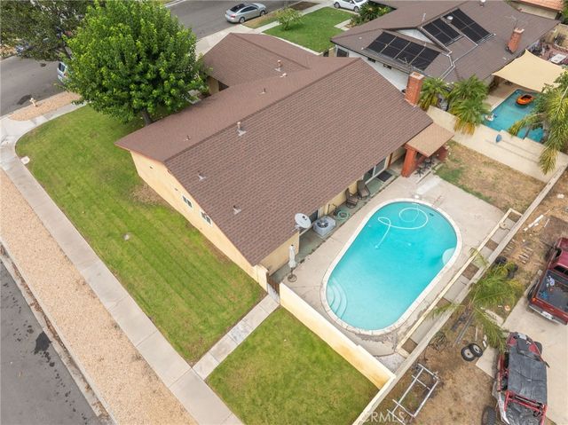 9771 Kaiser Court, Fontana, CA 92335