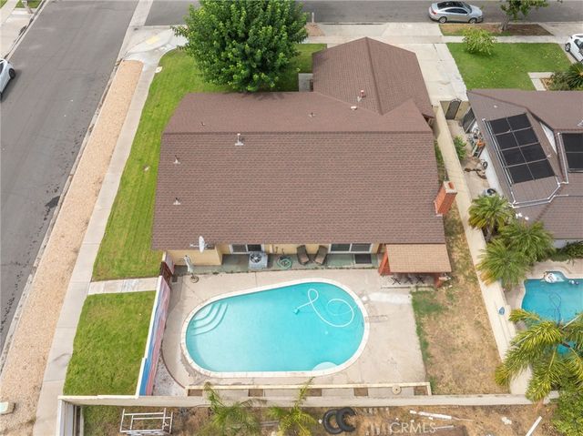 9771 Kaiser Court, Fontana, CA 92335