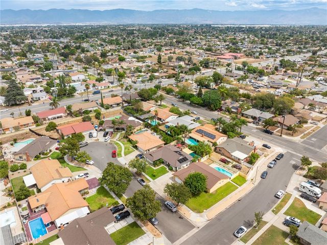 9771 Kaiser Court, Fontana, CA 92335