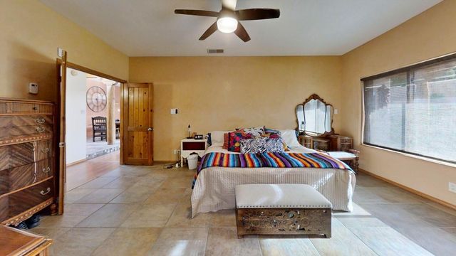 7722 Cedar Canyon Court NE, Albuquerque, NM 87122