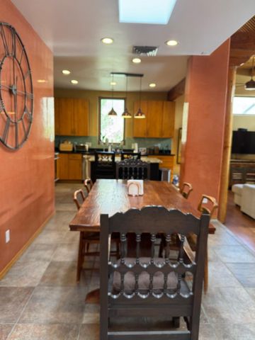 7722 Cedar Canyon Court NE, Albuquerque, NM 87122